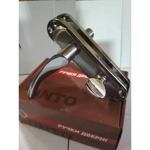 Ручка дверна на планці Punto CORONA STL kWC 62 SN/CP матовий нікель/хром